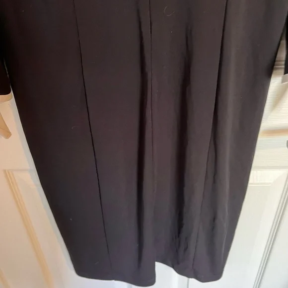 Talbots Black Jersey Dress with White Trim Elbow 3/4 Sleeve Size Large Petitie - Picture 7 of 10